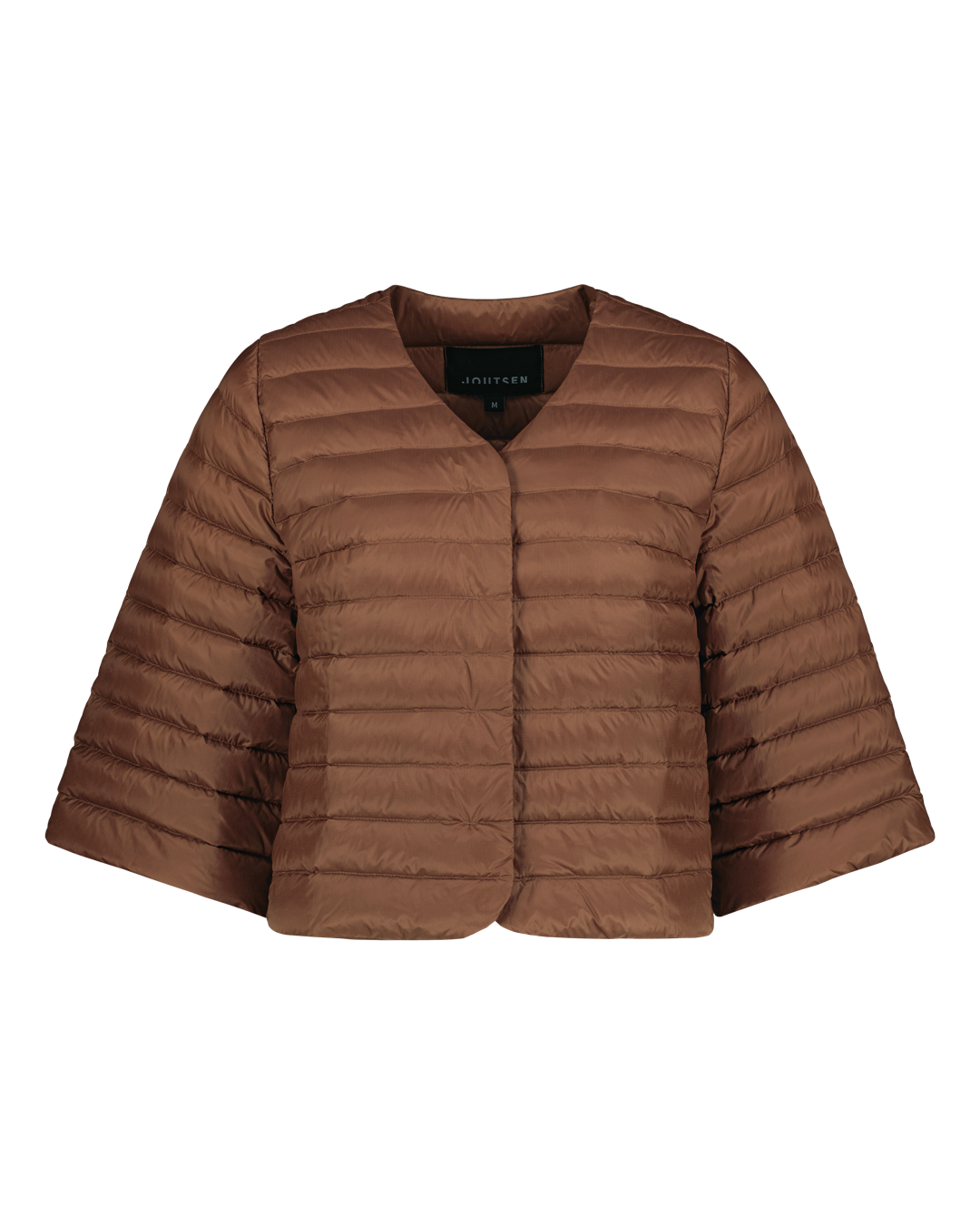 Ruskea, lyhyt ja kevyesti topattu Lupiini-kevytuntuvatakki, jossa on 3/4-pituiset leveät hihat, vaakatikkaus ja pyöreä pääntie ilman kaulusta. Takissa ei ole näkyviä nappeja tai vetoketjua.