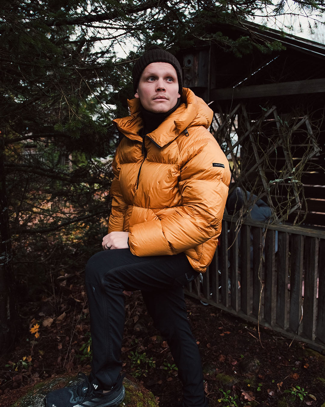 Huurre-untuvatakki meripihka