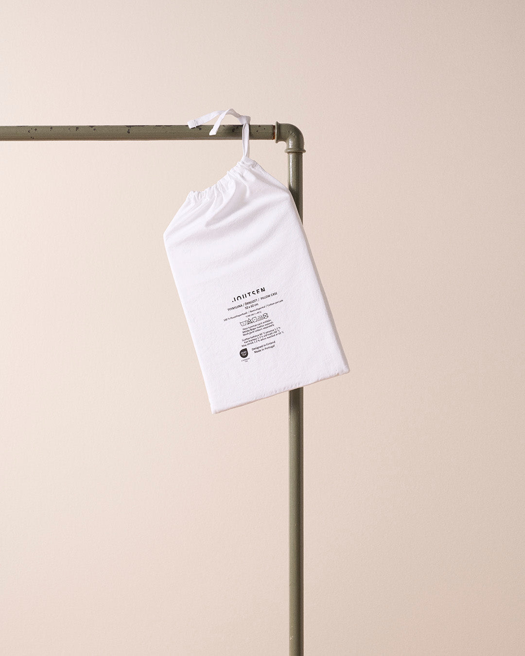 Tyynyliina perkaalipuuvillaa valkoinen