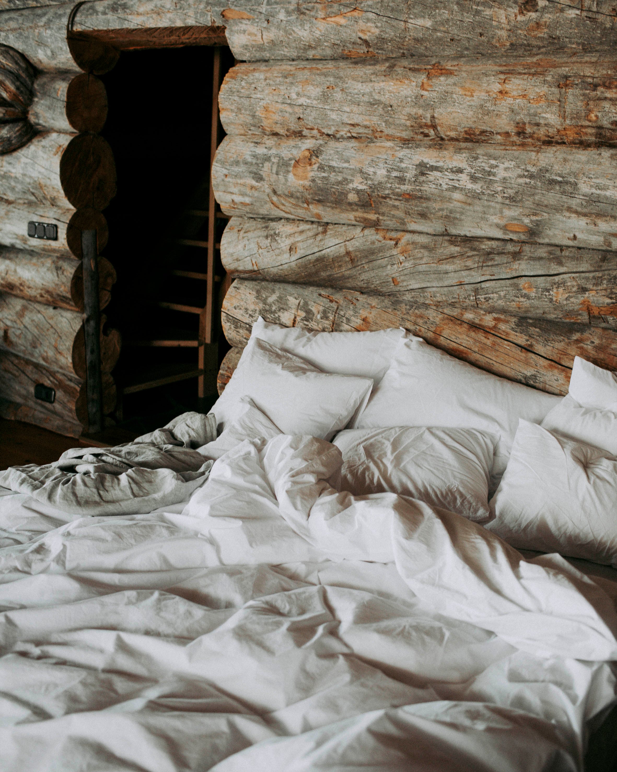 Lämmin tuplakokoinen untuvapeitto, erikoiskoko 240x220cm - Joutsen -